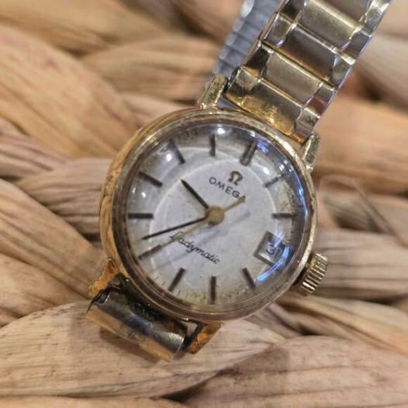 Vintage Omega Ladymatic Watch